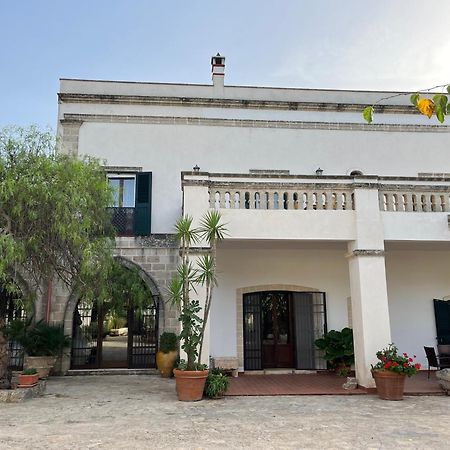 Masseria La Camardia Sava Екстер'єр фото