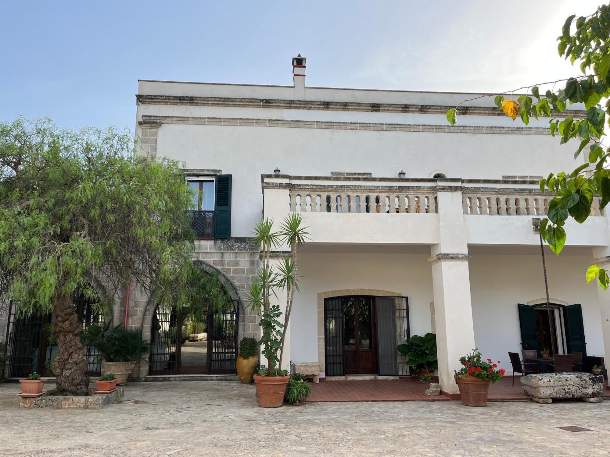 Masseria La Camardia Sava Екстер'єр фото