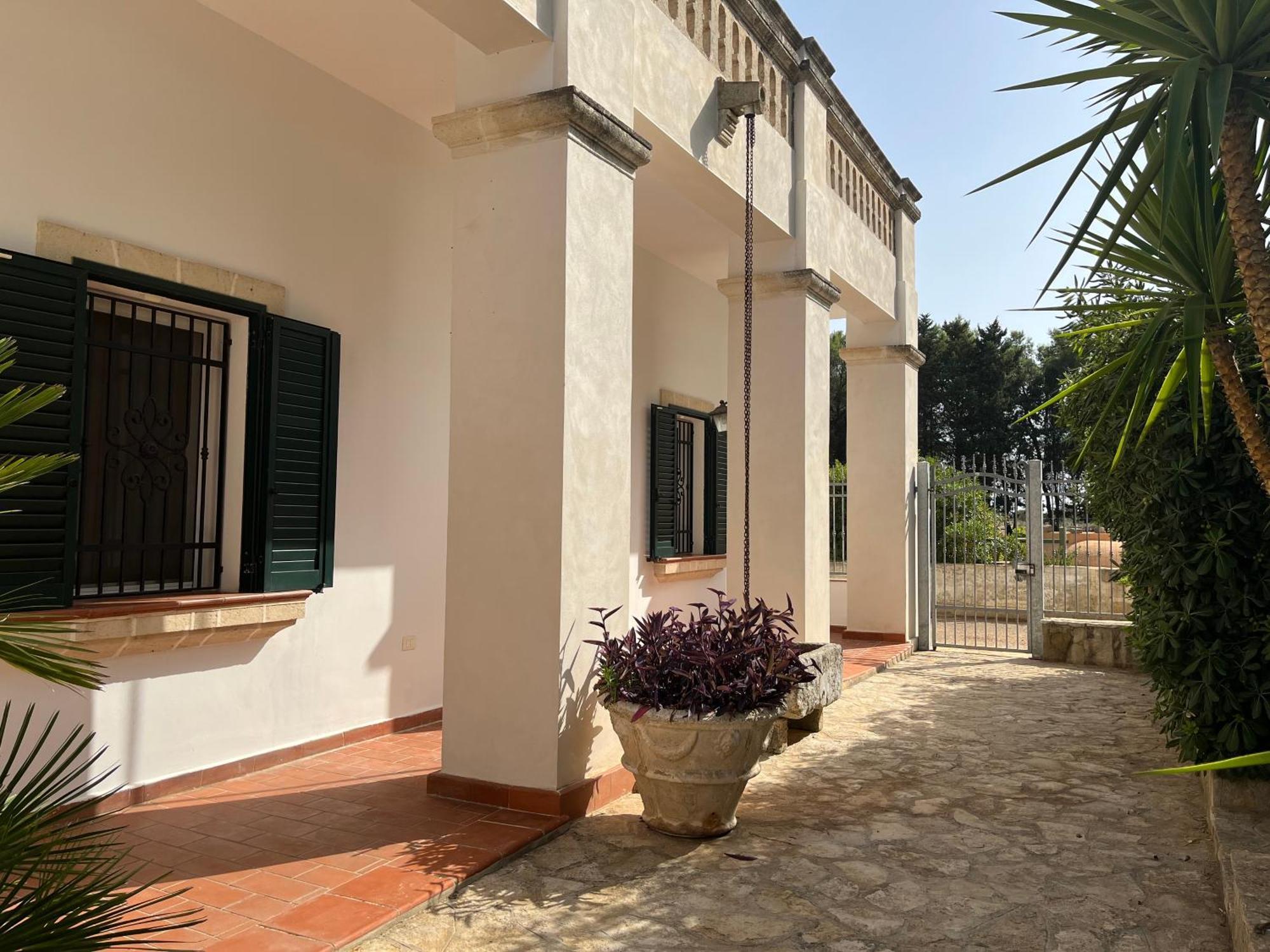 Masseria La Camardia Sava Екстер'єр фото