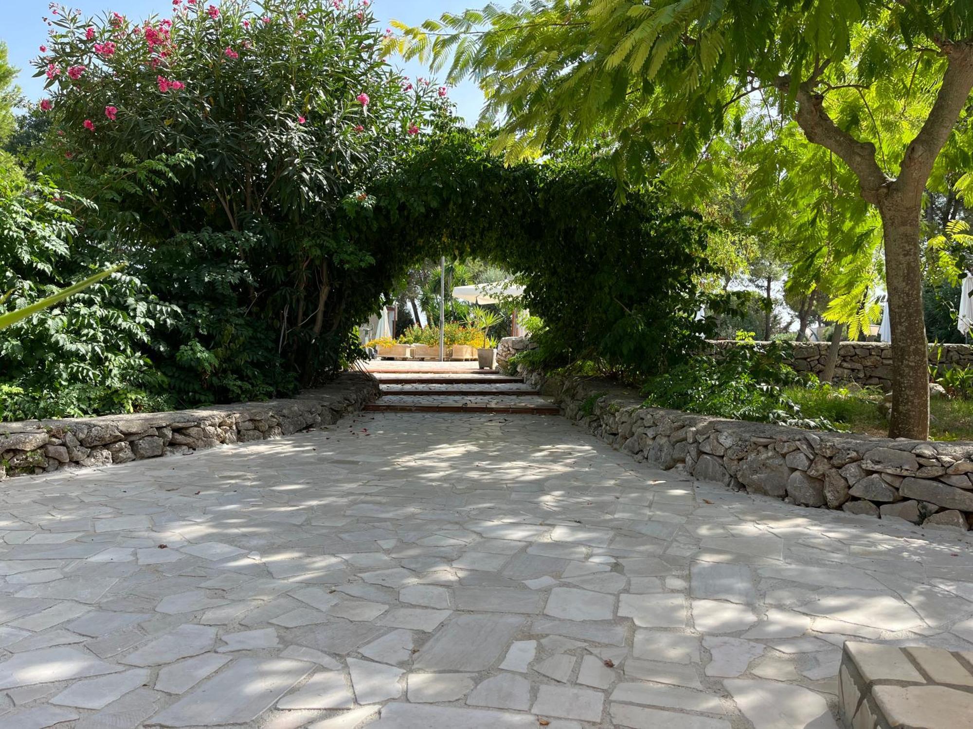 Masseria La Camardia Sava Екстер'єр фото